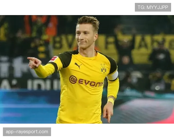 罗伊斯宣布将在赛季末离开多特蒙德,结束十二年黄黑生涯